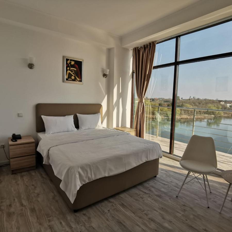 Hotel Zimbru Snagov Tincabesti Buitenkant foto