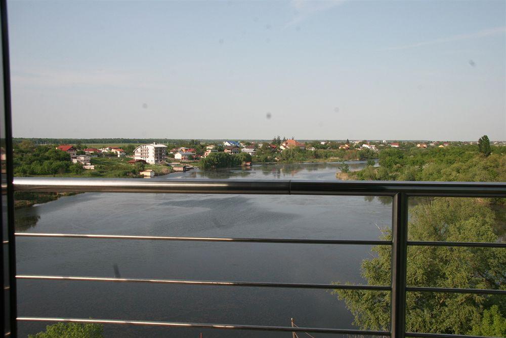 Hotel Zimbru Snagov Tincabesti Buitenkant foto